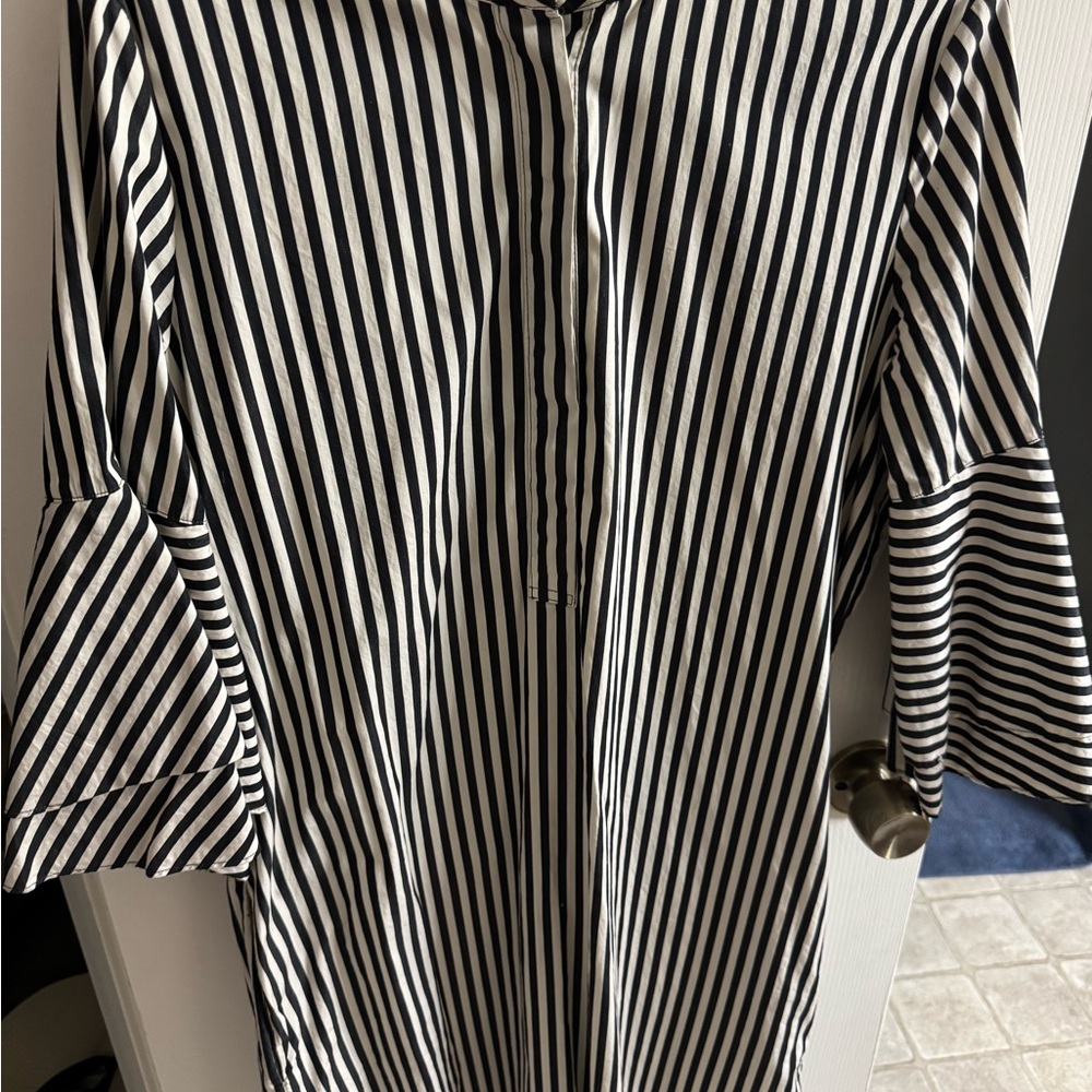 Black and White Striped Bell Sleeve dress